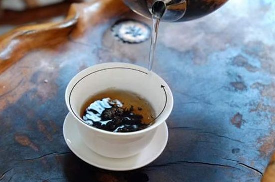 喝茶茶桌上的禮儀有哪些，泡茶待客十大禮儀不可不做！