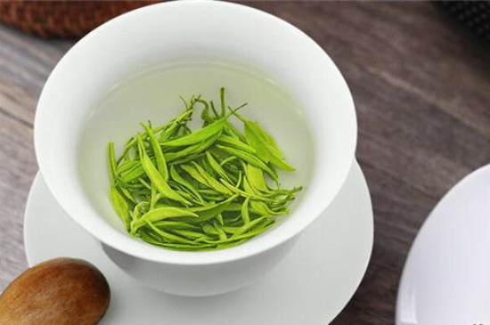 綠茶碧螺春怎么泡簡易步驟，沖泡碧螺春的十二步驟口訣