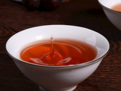 女人長期喝紅茶好不好，女人喝紅茶的功效