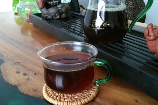 正常下一斤茶葉能喝多久，一個(gè)人一般一個(gè)月喝多少茶葉