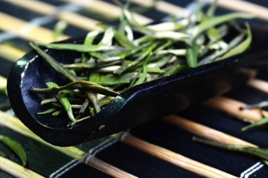 老茶和新茶哪個好，老茶好喝還是新茶好喝