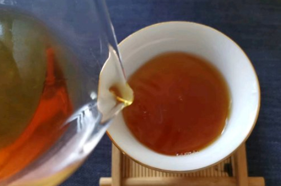 普洱茶十大學(xué)費(fèi)茶排名，吉普H是學(xué)費(fèi)茶？