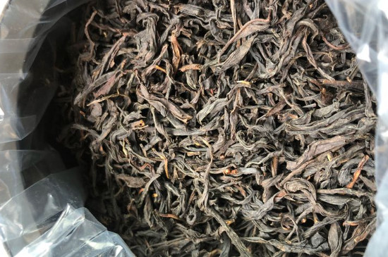 茶葉過期5年了但沒開封，茶葉放久了能喝嗎