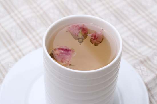 怎么判斷玫瑰花茶好不好，玫瑰花茶怎么樣鑒別