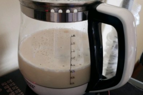 煮茶器和養(yǎng)生壺有什么區(qū)別，養(yǎng)生壺跟煮茶器哪個實(shí)用好用？