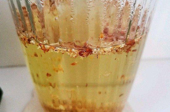 濕氣重可以喝桂花茶嗎，有濕氣的人能喝桂花茶嗎？