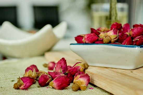 干玫瑰花泡水放幾顆，玫瑰花泡水一次放幾朵？