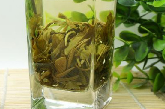 茉莉龍珠茶男人能喝嗎，男性夏季可以喝龍珠茶嗎