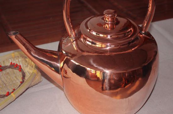 紫銅壺好還是黃銅壺好，紫銅壺與黃銅壺的區(qū)別