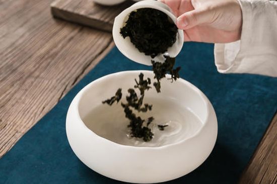 茶洗與茶盂區(qū)別圖片，怎樣使用茶盂和茶洗