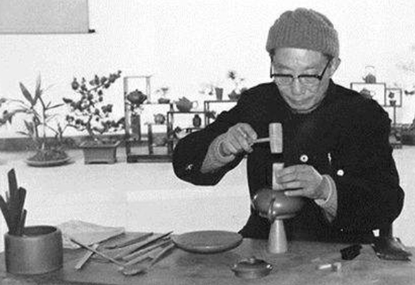 景舟八式紫砂壺圖片及名稱，經(jīng)典壺型顧景舟八式值多少錢？