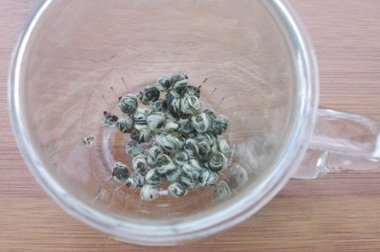 茉莉龍珠茶男人能喝嗎，男性夏季可以喝龍珠茶嗎