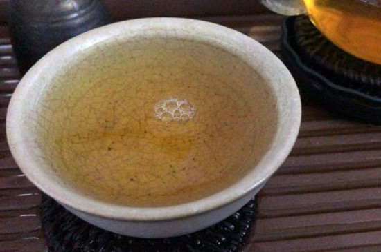 怎么鑒別建盞化學(xué)釉，真假建盞的對(duì)比與辨別