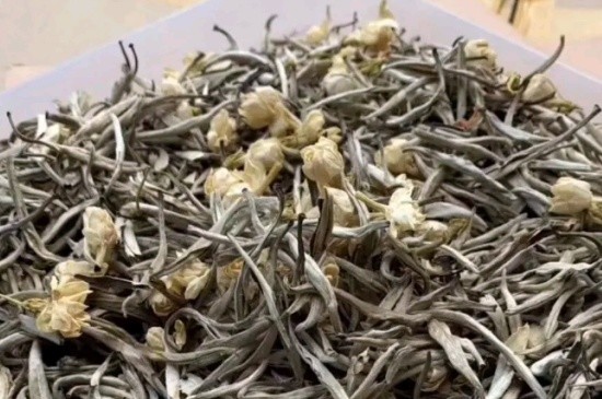 茉莉花花茶能煮嗎，喝茉莉花茶適合煮好還是泡好？