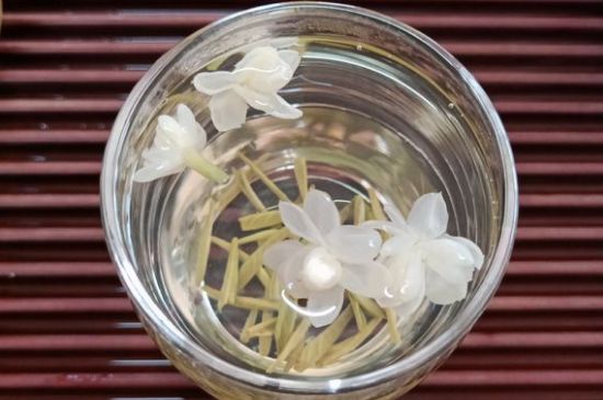 茉莉泡水禁忌，喝茉莉茶葉有什么禁忌