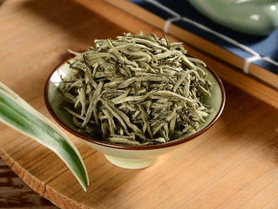 白茶煮好還是泡好喝，老白茶是泡還是煮？