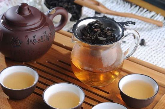 母樹大紅袍給誰喝了，為什么母樹大紅袍叫三棵六株？