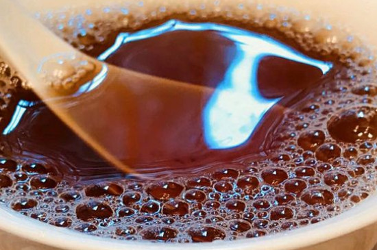 大紅袍煙熏味是好茶嗎，能不能喝對人體有壞處嗎