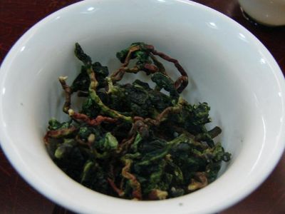 鐵觀音毛茶茶梗可以泡水喝嗎，鐵觀音帶梗是不是好茶？